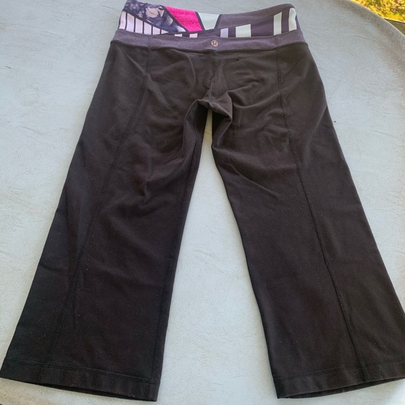 Lululemon Groove Crop - Picture 4 of 5